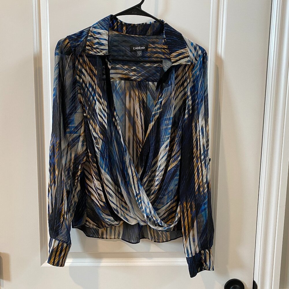 Bebe Multicolor Print Crossover Twist Front Top Size Medium